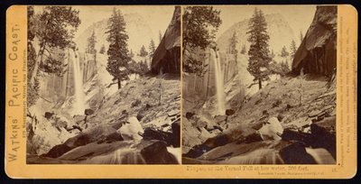 Piwyac oder der Vernal Fall, 300 Fuß, Yosemite-Tal, Mariposa County, Kalifornien von Carleton E. Watkins